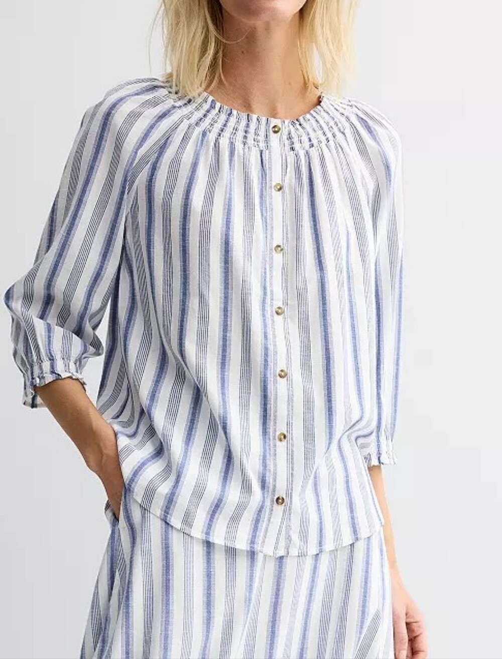 croft & barrow White and Blue Vertical Stripe Button-Up Top